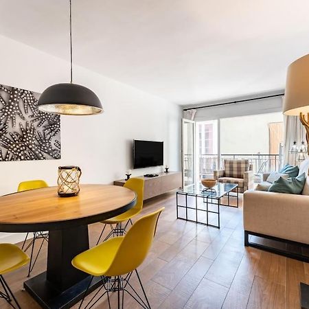 Super Central Malaga Flat With Terrace And Free Parking Kültér fotó